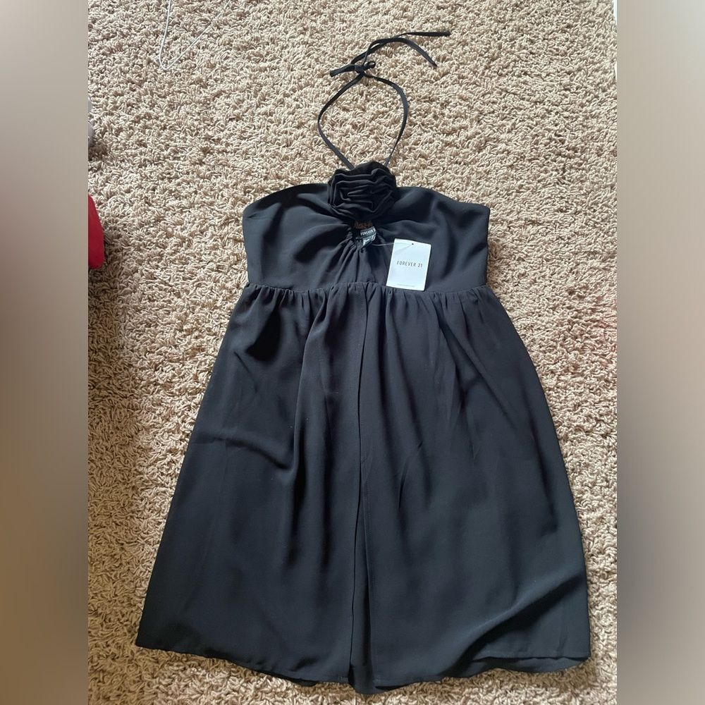 Forever 21 Chiffon Rosette Halter Mini Dress Small Black NEW NWT rush game day